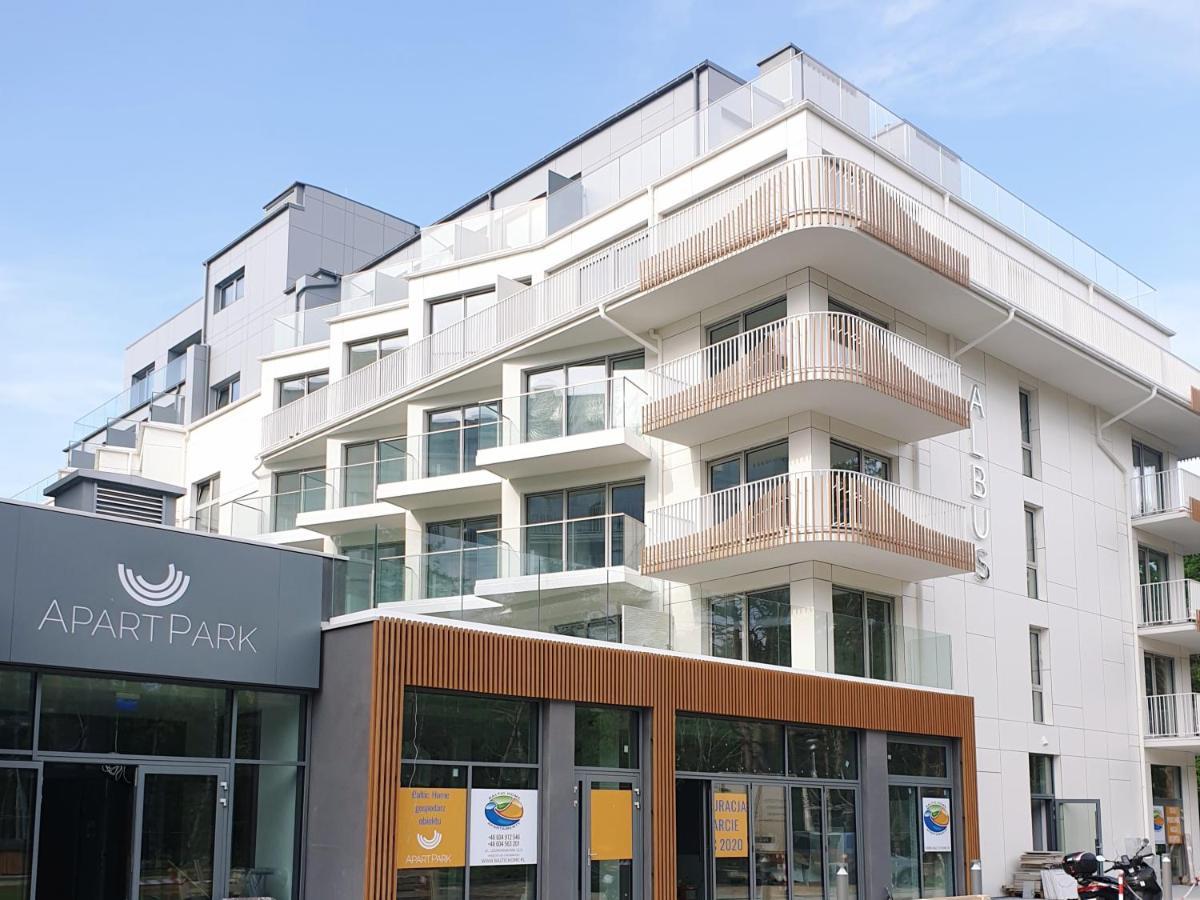 Albus 112 Apartpark Свиноуйсьце Экстерьер фото